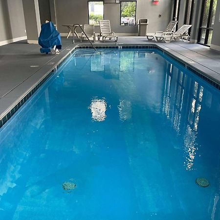 Days Inn & Suites By Wyndham Murfreesboro Εξωτερικό φωτογραφία