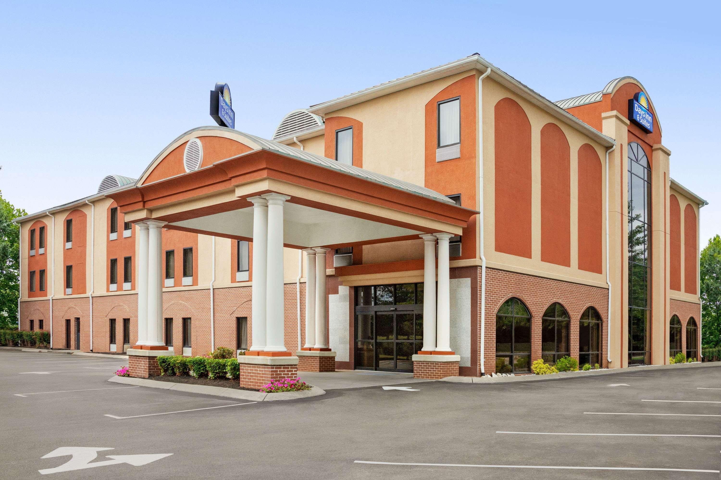 Days Inn & Suites By Wyndham Murfreesboro Εξωτερικό φωτογραφία